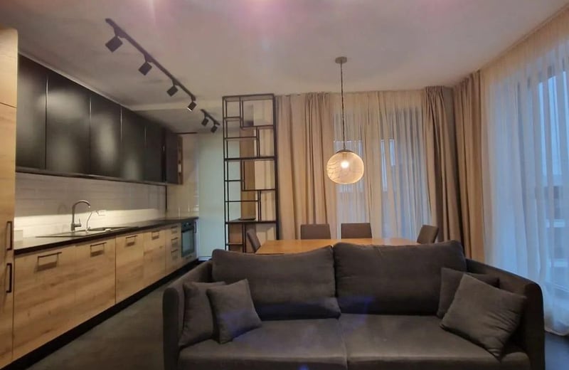 Miete einer geräumigen 3-Zimmer-Wohnung, 80 m², Seeblick, Campus, Constanța, Rumänien